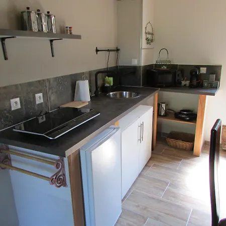 Panzió Fleur De Lys Questrecques